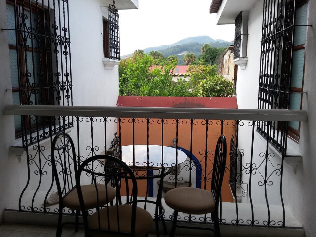 Hotel Santa Clara Antigua Exterior photo